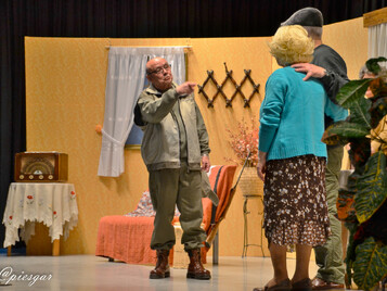 El que ríe el último... ¡Se casa!