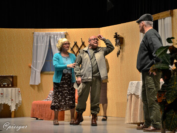 El que ríe el último... ¡Se casa!