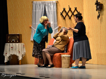 El que ríe el último... ¡Se casa!