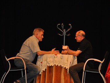 Una cerveza para tres