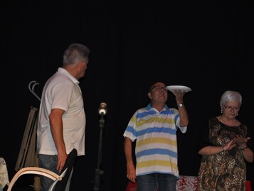 Una cerveza para tres