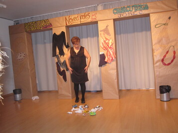 Besitos a los perros, patadas a los niños